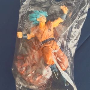 Dragonball Z statue